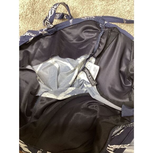New. Miraclesuit nautical rope tankini top. 8. Normally $126 - Picture 11 of 12